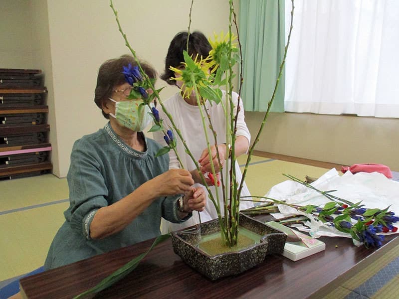 生け花クラブの様子